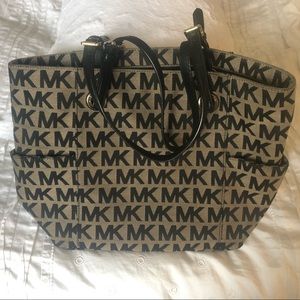 Michael Kors purse